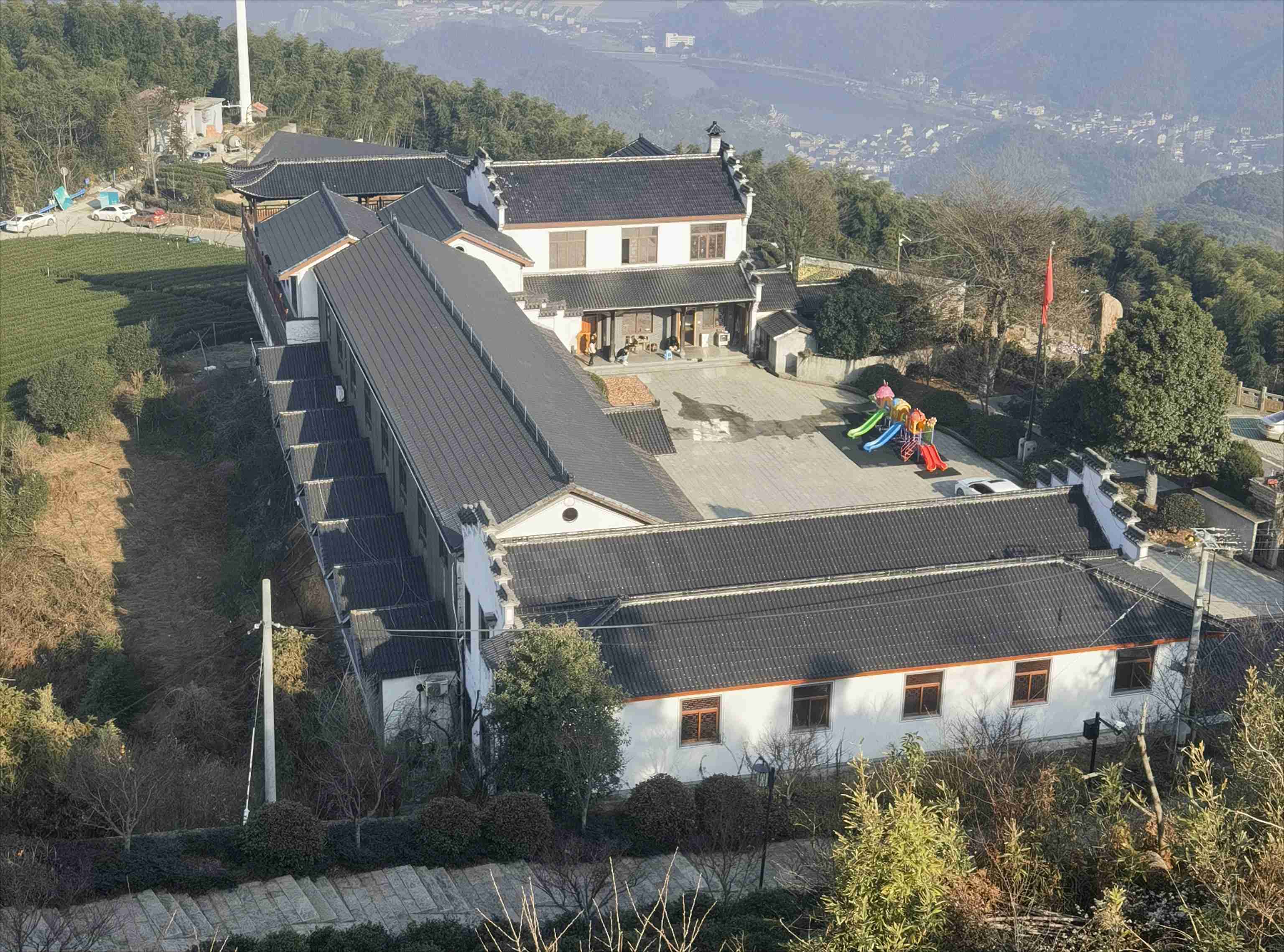 雄鹅山庄主体建筑及茶园展厅加固工程